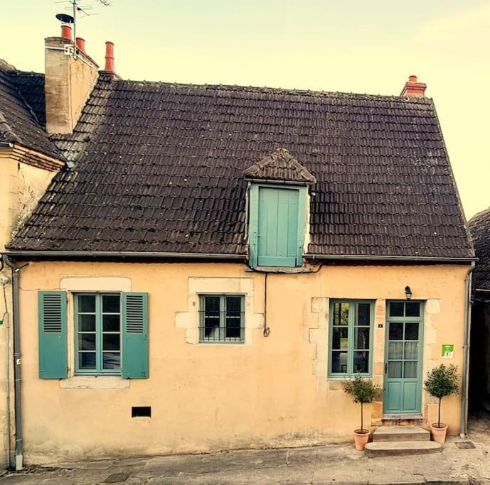 Gite L'Annexe Du Prieure Besson Exterior foto