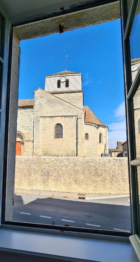 Gite L'Annexe Du Prieure Besson Exterior foto